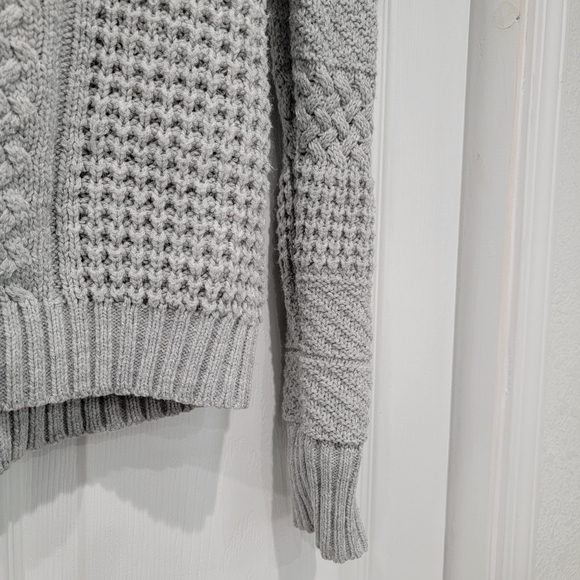 Women's Grey Sweater - Picture 3 of 6